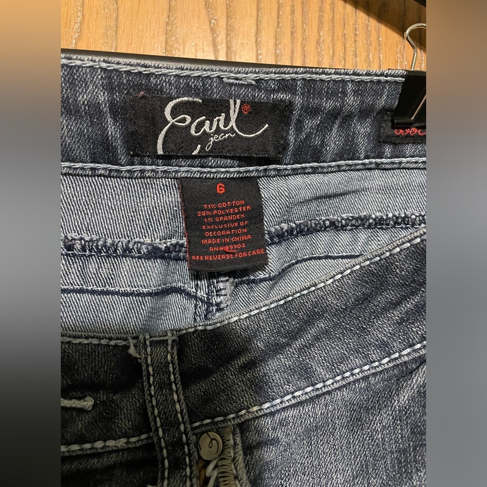 Women’s Earl jeans